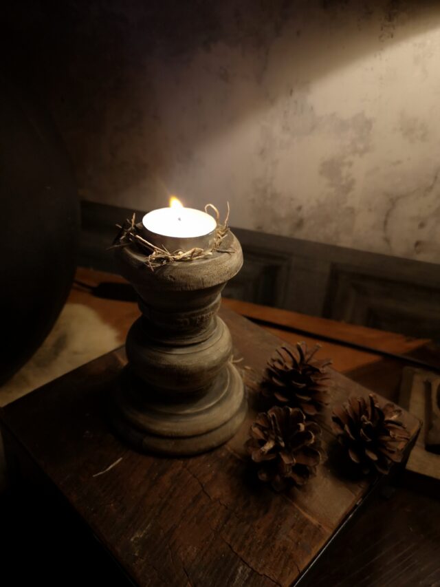 Houten Baluster Kandelaar Voor Waxine Art 6399